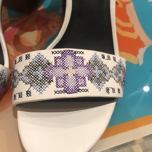 NEVER WORN Rebecca Minkoff heels - Picture 4 of 4